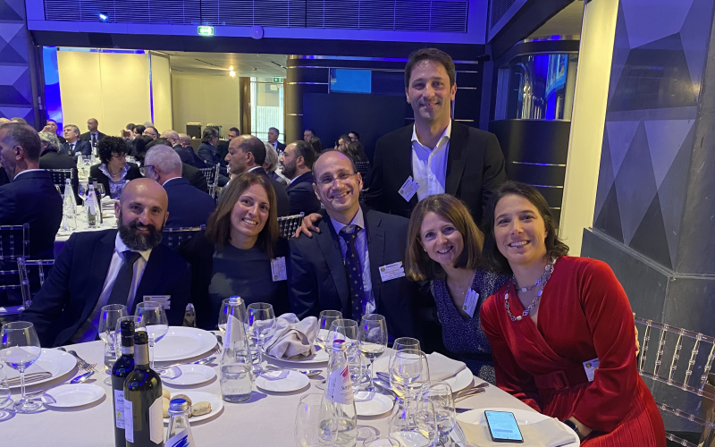 Team Camelot durante la cena di premiazione del 2025